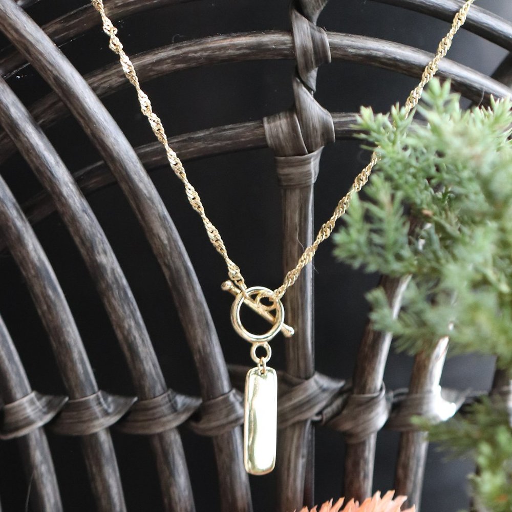 10K Gold Vermeil "Raise the Bar" Pendant Toggle Clasp Necklace